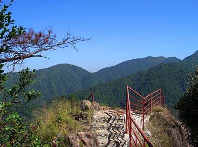 赣州三百山国家森林公园